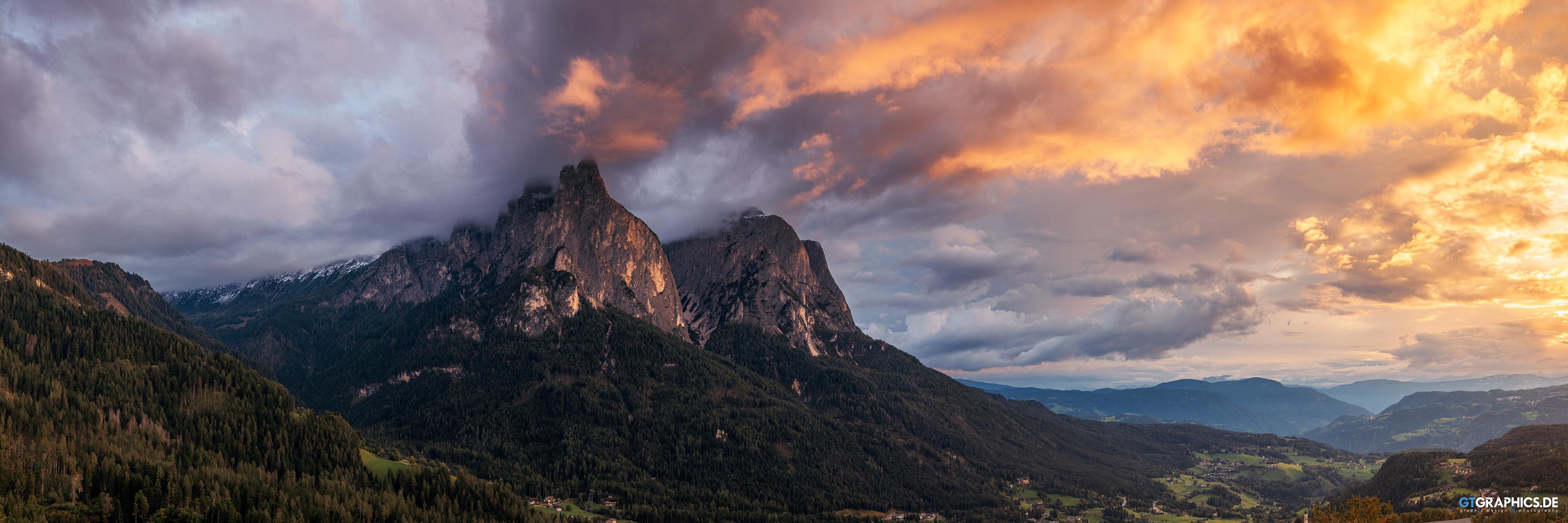 Schlern Sunset Panorama